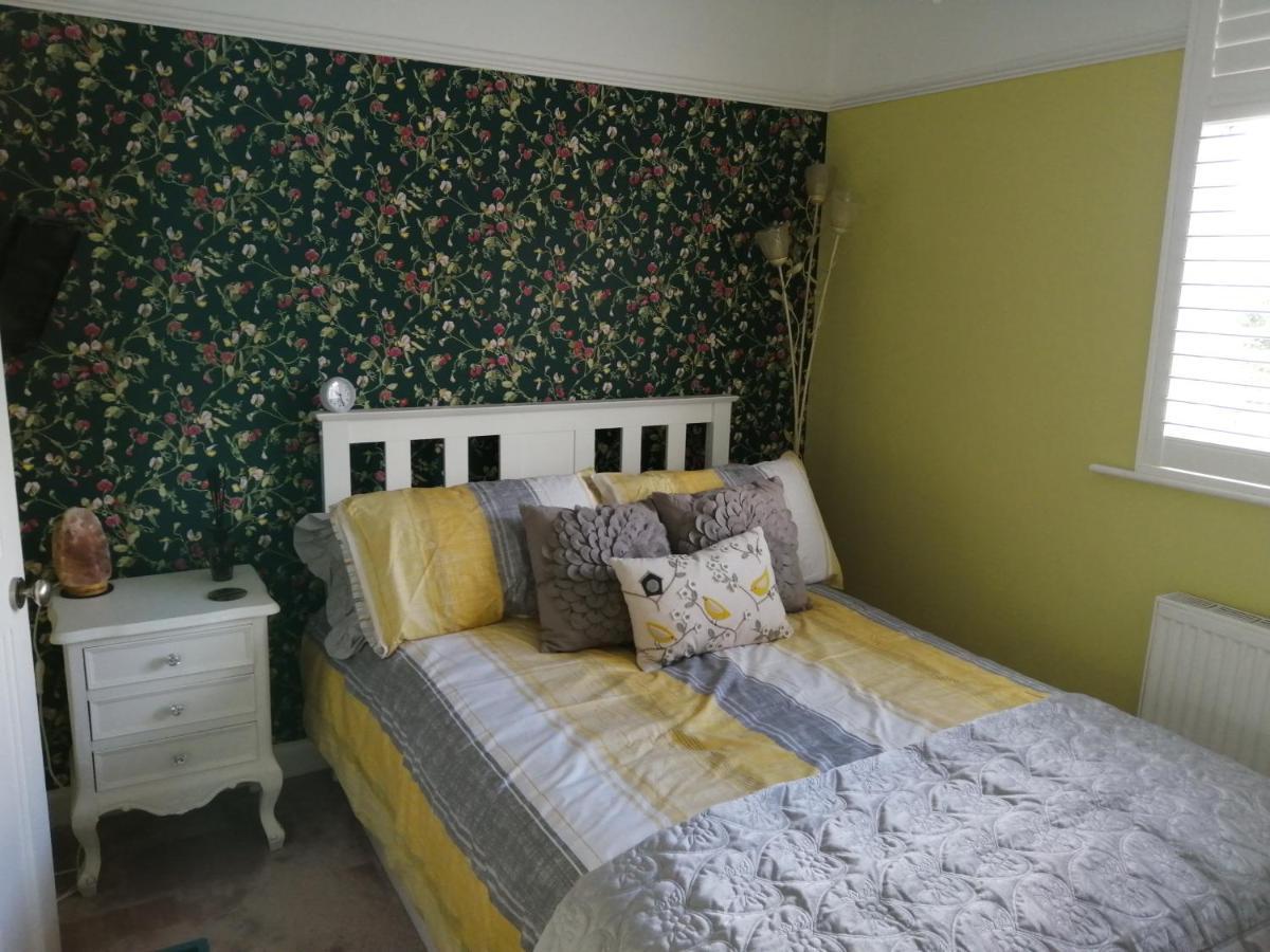 Charming Pink House With Perfect Location Daire Whitstable Dış mekan fotoğraf